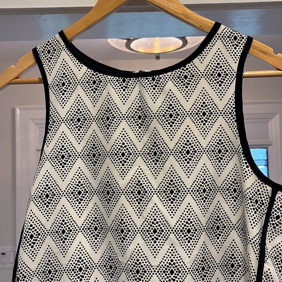 Banana Republic top - XS - Picture 2 of 5